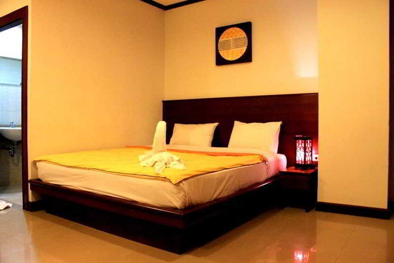 Sharaya Patong Hotel Exterior photo