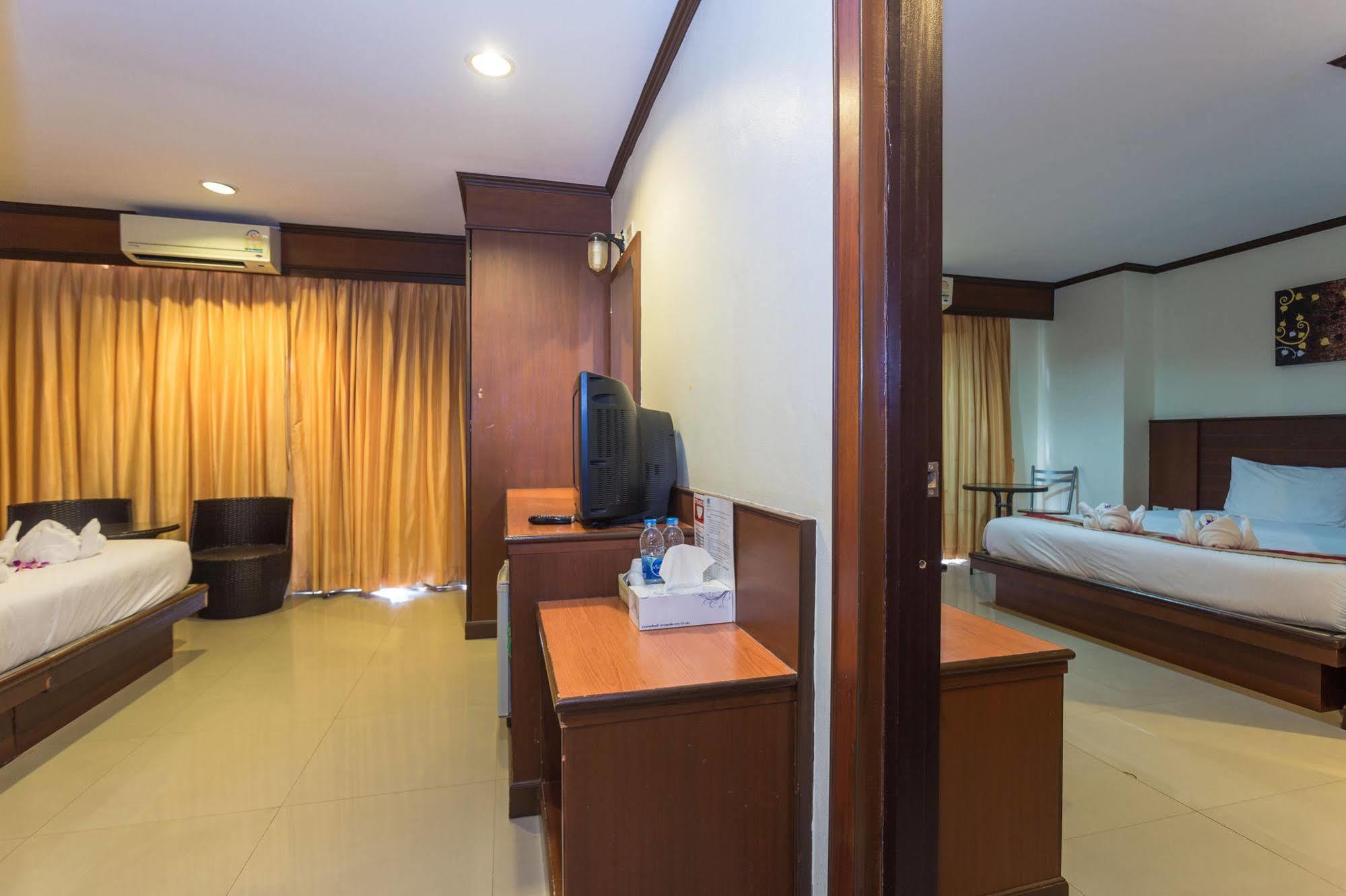 Sharaya Patong Hotel Exterior photo