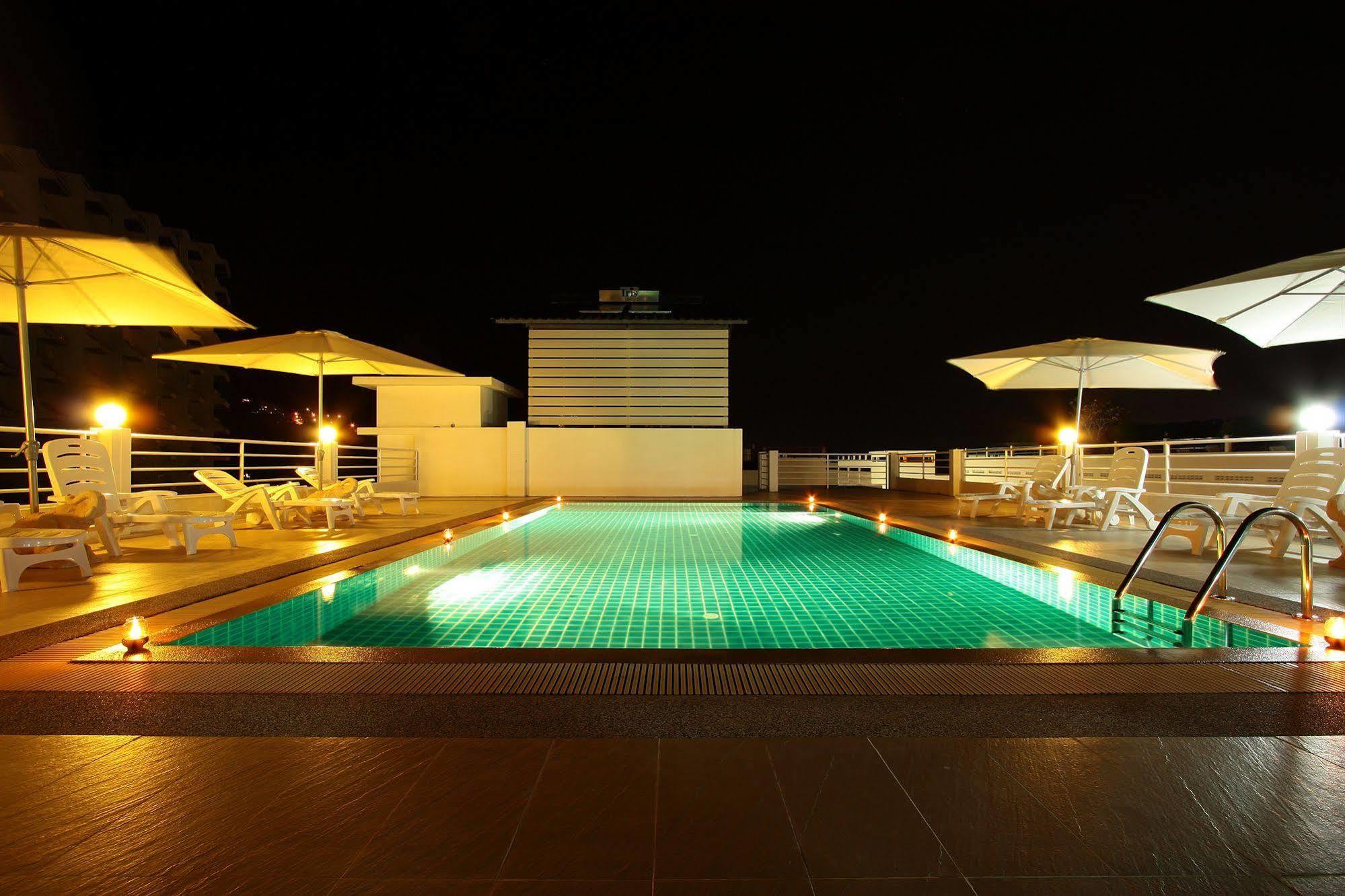 Sharaya Patong Hotel Exterior photo
